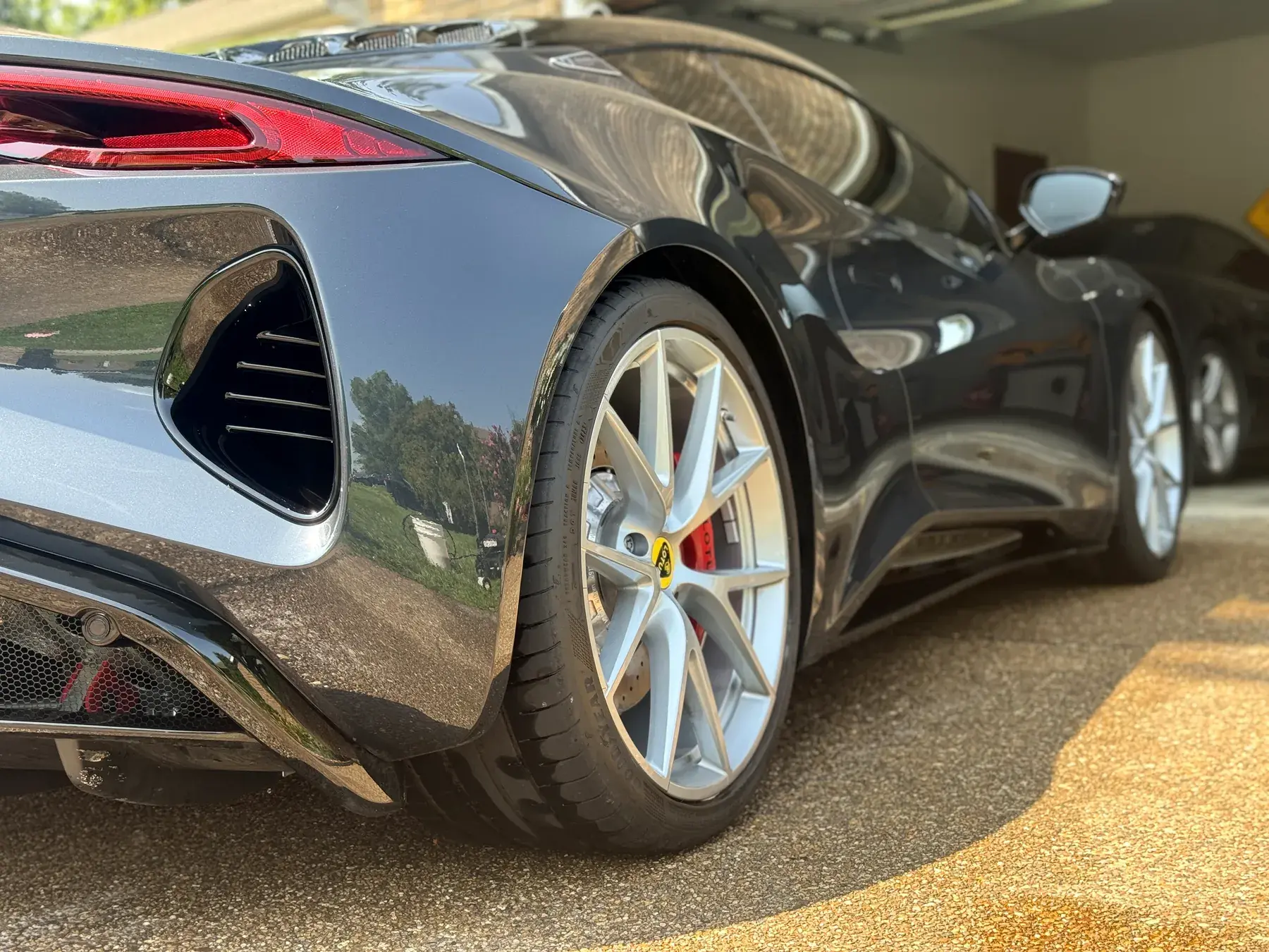 Detailed performance wheel and bodywork